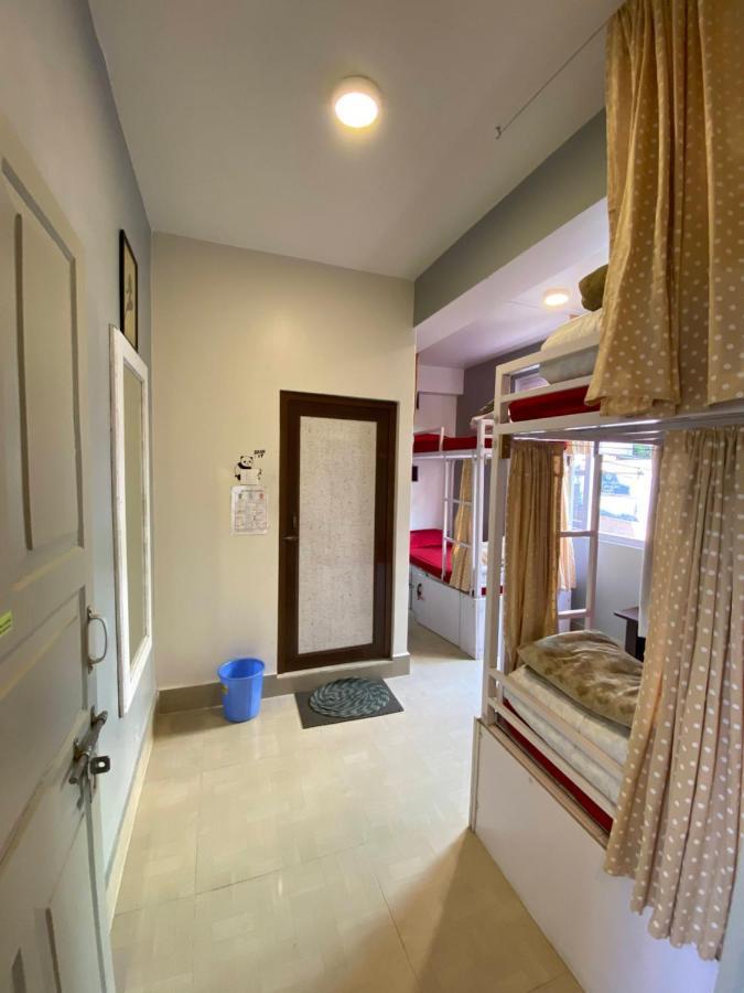 Хостел Tag Along Backpackers Гангток Экстерьер фото