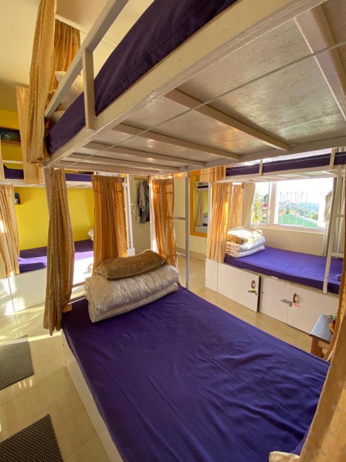 Хостел Tag Along Backpackers Гангток Экстерьер фото